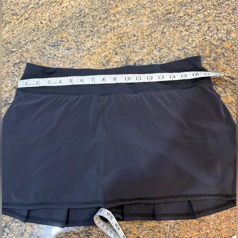 Lululemon women’s black pace setter skirt size 10 - Picture 5 of 6